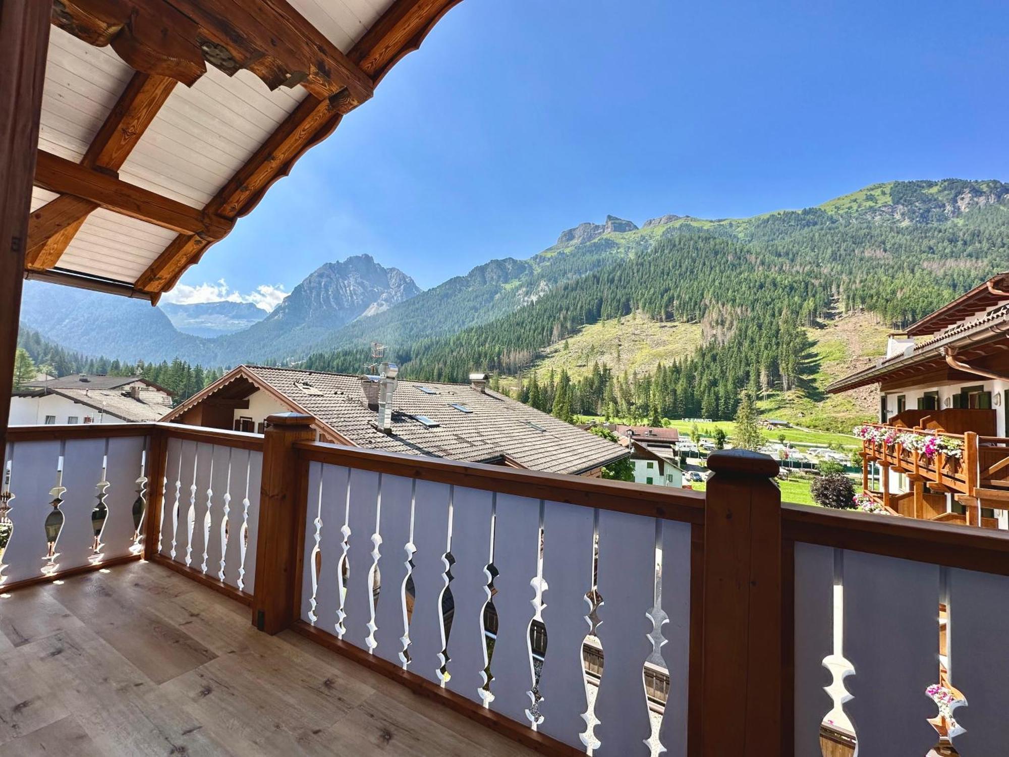 B&B Cesa Planber Mountain View Bike Friendly Canazei Exterior foto