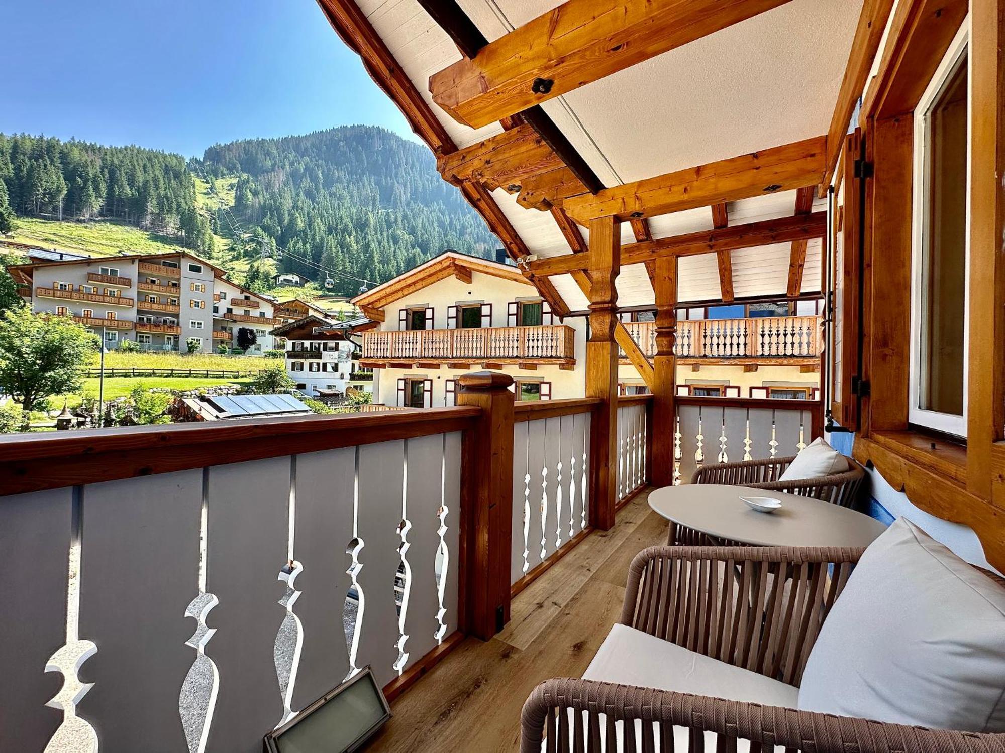 B&B Cesa Planber Mountain View Bike Friendly Canazei Exterior foto